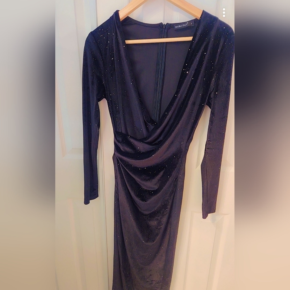 Dress - Picture 2 of 2